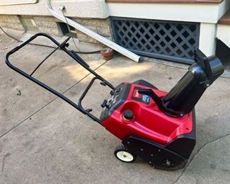 Toro CCR 2450 Electric Start 5.0HP Snowblower