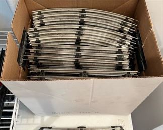 Vintage 75+ piece Lionel O gauge train track