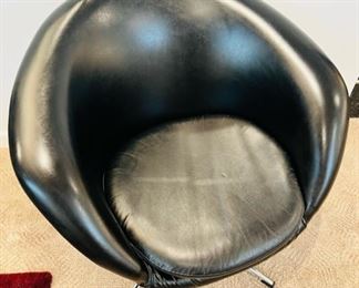 1960’s Overman swivel pod chair