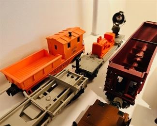 Vintage Lionel 242 O gauge 7-piece train set