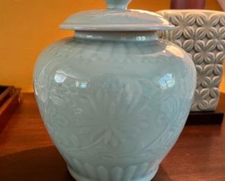 Vintage Chinese Ginger Jar