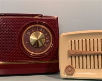 2 Vintage Arvin Radios