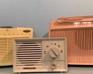 3 Vintage Radios Westinghouse, Olson, Motorola