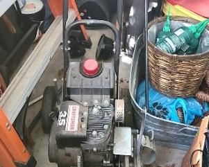 1 of 3 Craftsman 3.5 HP Eager-1 Edger/Trimmer