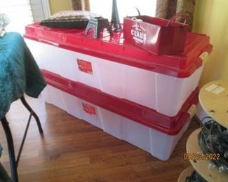 Holiday decortions storage tubs w/ lids