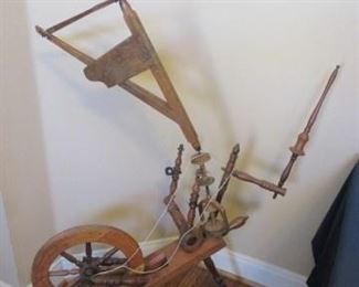 Spinning Wheel. Needs attention.