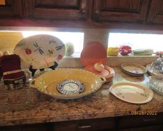 Kitchen - Serving pieces, ceramic vegetables
