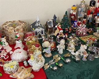Assorted Nutcrackers, Christmas Decor'