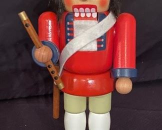 Flute Nutcracker