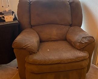 Oversized Recliner
