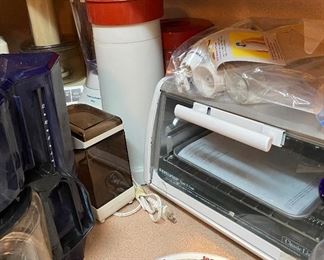 Assorted Household Small Appliances