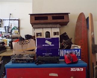 lionel trail track & cars, etc