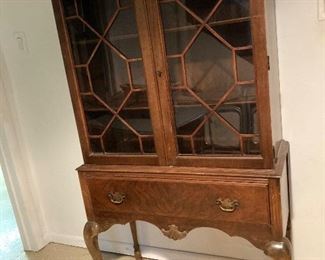 Antique china cabinet 36” wide at base, 16” deep, 64” high. 1 large drawer 3 interior shelves $200 