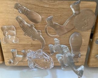 More Bertil Vallien Kosta Boda Swedish crystal 1975 zoo series $30 - $75 per piece depending on size