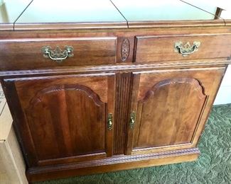 Ethan Allen server buffet