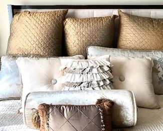 Gorgeous throw pillows