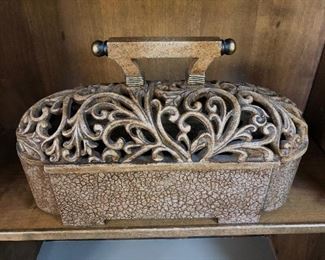 Decorative scroll box