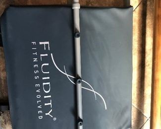 Fluidity ballet bar
