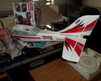 radio operated airplanes and boats