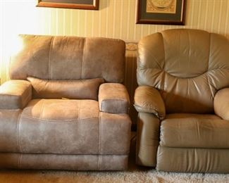 Like-New Recliners
