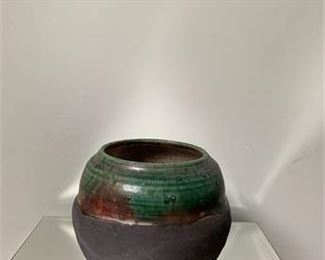 Lot 036
Hand Thrown Pottery Bowl