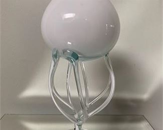 Lot 060
Hand Blown Art Glass Sculpture Vase