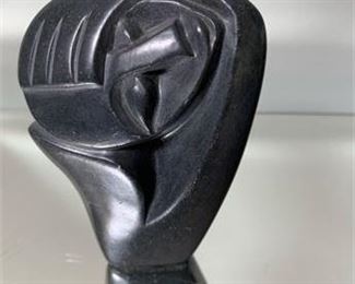 Lot 061
Marble Carved Madonna