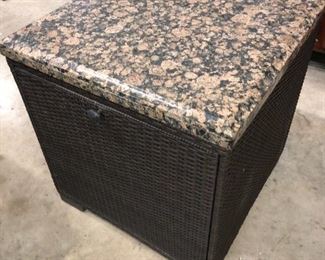 outdoor storage box