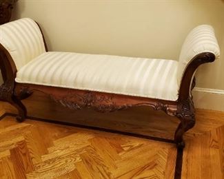 Fine Baroque style upholstered bench