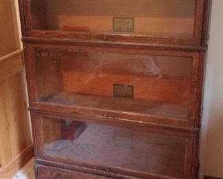 Vintage Wooden Cabinet