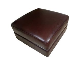 $200 - Chateau d'Ax Italian Brown Leather Ottoman SK121-61                                                                                                      Description:    The leather is luscious!
Condition: Very Good
Dimensions: 31 x 31 x 18"H
CONTACT US FOR MORE PICTURES. www.GoodbyHello.com                                                         info@GoodbyHello.com                   Local pickup only only Leesburg, VA,  Contact us for shipper suggestions.