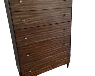 $600 - Pair of Hooker Studio 7H Plank Chest of Drawers SK121-42                                                                                                          Description: Matt brass pulls punctuate seven useful flat-front drawers.  All things in their place.  Beautifully so.  Originally $1153 each
Condition: Excellent
Dimensions:  38" L x 18" W x 56" H
CONTACT US FOR MORE PICTURES. www.GoodbyHello.com                                                         info@GoodbyHello.com                   Local pickup only only Leesburg, VA,  Contact us for shipper suggestions.