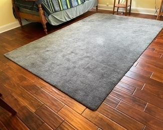 $120 - Blue / Grey Baxter Crate and Barrel Area 100% Wool Rug SK121-55                                                                              Description:  Perfect for the small room.  Original Price $699
Condition: Very Good
Dimensions:  6' x 9'
CONTACT US FOR MORE PICTURES. www.GoodbyHello.com                                                         info@GoodbyHello.com                   Local pickup only only Leesburg, VA,  Contact us for shipper suggestions.