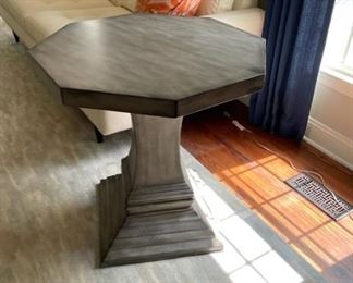 $600 - Pair of Hooker Beckham Accent End Side Tables SK121-8                                                                                                               Description: These washed gray Beckham accent tables will bring a touch of grandeur and ancient destinations to your living room. Made of poplar solids and birch veneers and resin.
Condition: Excellent
Dimensions: 28 x 28 x 28

CONTACT US FOR MORE PICTURES. www.GoodbyHello.com                                                         info@GoodbyHello.com                Local pickup only only Leesburg, VA,  Contact us for shipper suggestions.