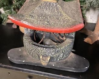 Pagoda Chalk tv lamp