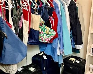 Purses-Luggage - Ladies Clothing 