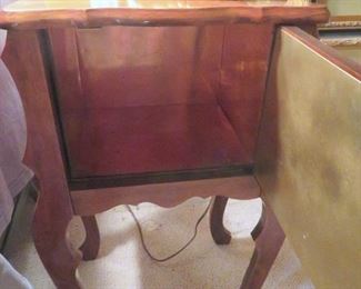 Copper lining of humidor table