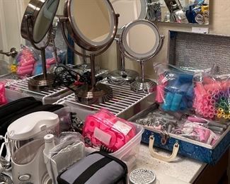 Assorted Magnifying Mirrors