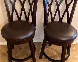 Swivel Bar Stools