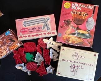 Vintage Baking Items