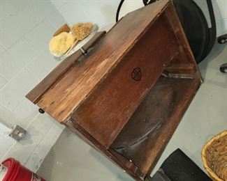 leg operated pottery wheel