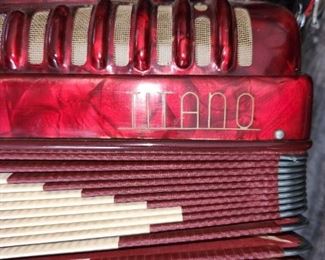 Titano accordion