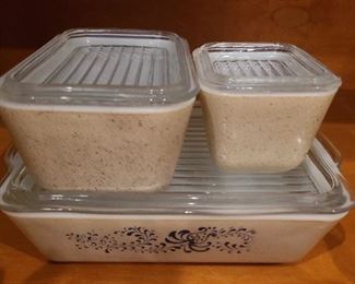 Vintage Pyrex "Homestead Pattern"
