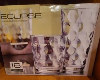 Eclipse 16 set glassware