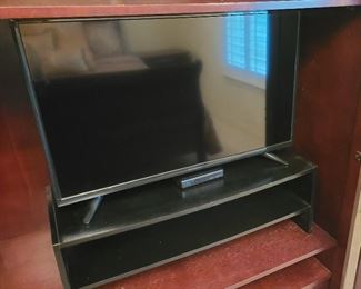 Insigna 32" flat screen tv