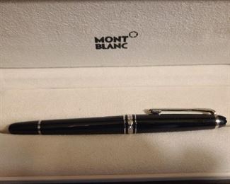 Mont Blanc writing pen