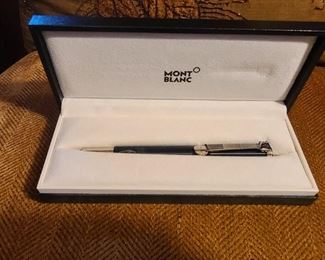 Mont Blanc writing pen