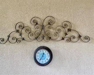 Iron wall decor & clock