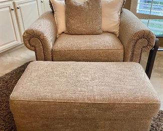 Oversized chair with ottoman

