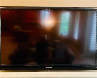 Sharp flat screen tv